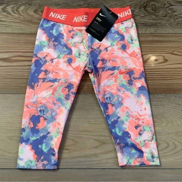 Nike girls DRIFIT 3 pc outfit tank top, tee & Capri leggings size 6/6X( NWT)